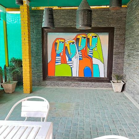 Aakritii Hotels Gurgaon Esterno foto