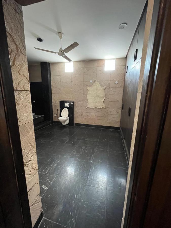 Aakritii Hotels Gurgaon Esterno foto
