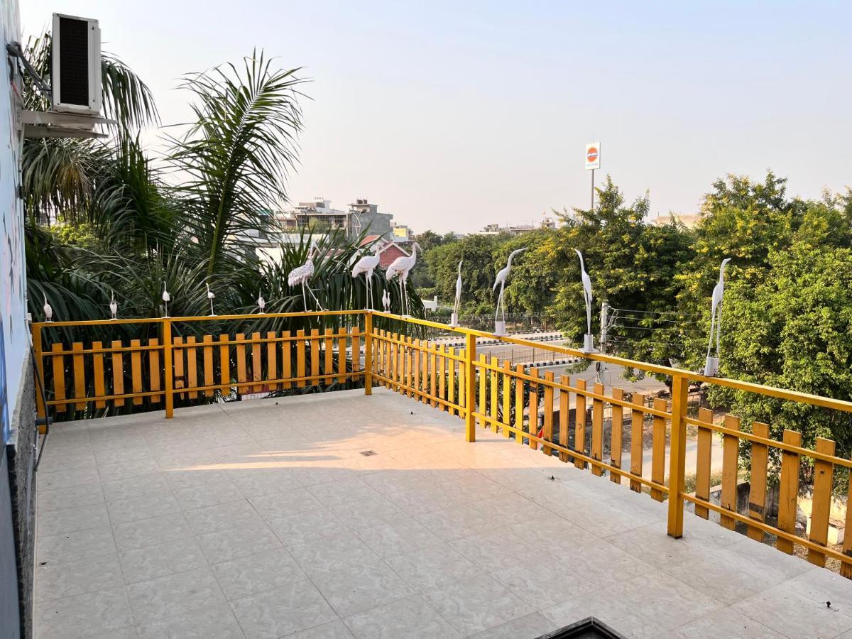 Aakritii Hotels Gurgaon Esterno foto