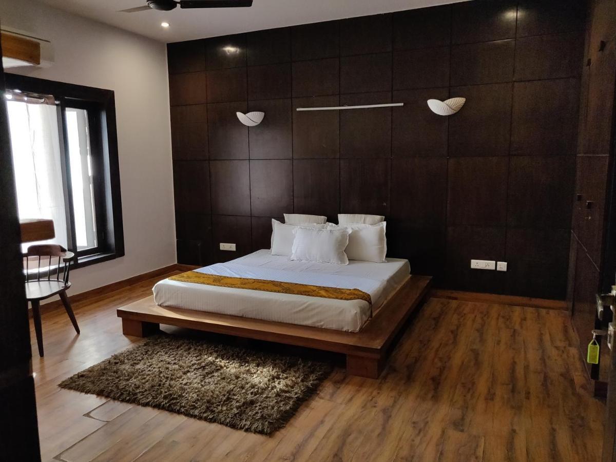 Aakritii Hotels Gurgaon Esterno foto