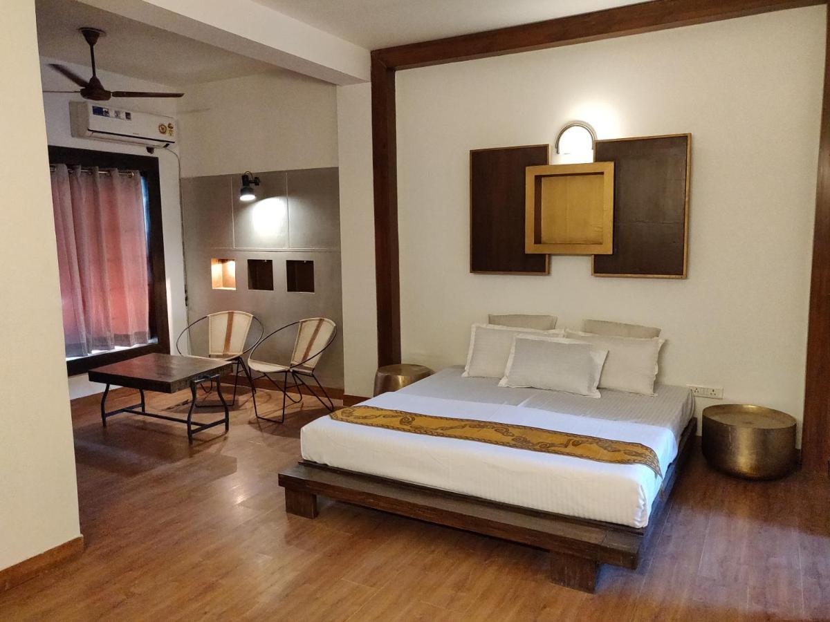 Aakritii Hotels Gurgaon Esterno foto